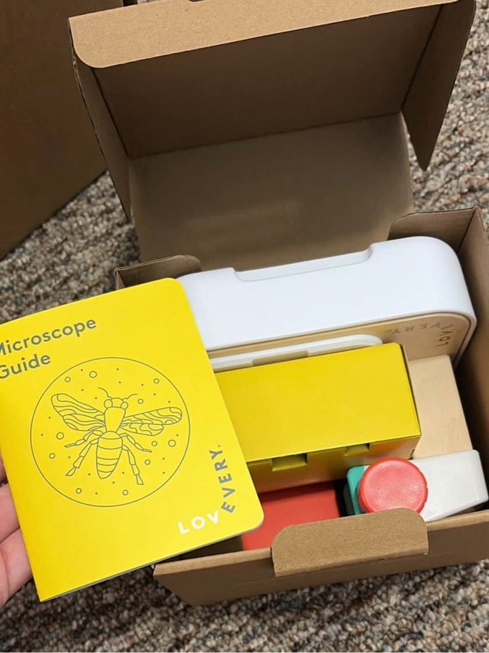 Lovevery Microscope
